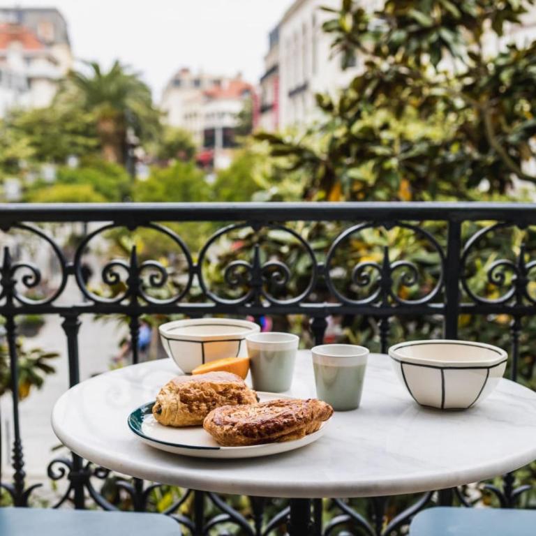 HYGGE KEYWEEK Apt 2 bedrooms with parking in Biarritz city center - Appartement - 17