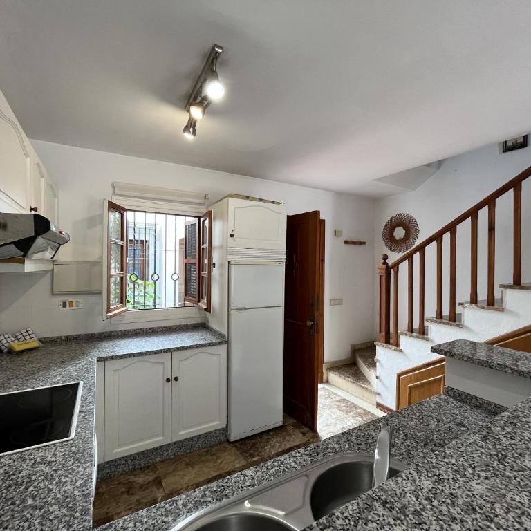 Estepona - Playa - Villa en urbanización cerca del mar Ma11 - Apartamento - 5