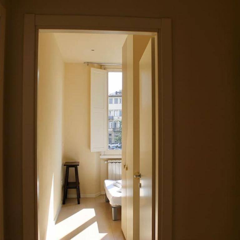 Modern 3BR Near Santa Maria Novella Station - Appartamento con 3 Camere da Letto - 48