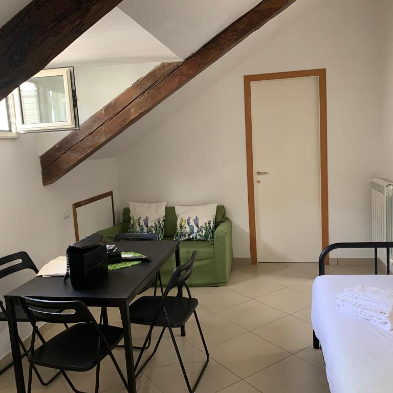 Folle Città B&B - Penthouse Apartment - 6