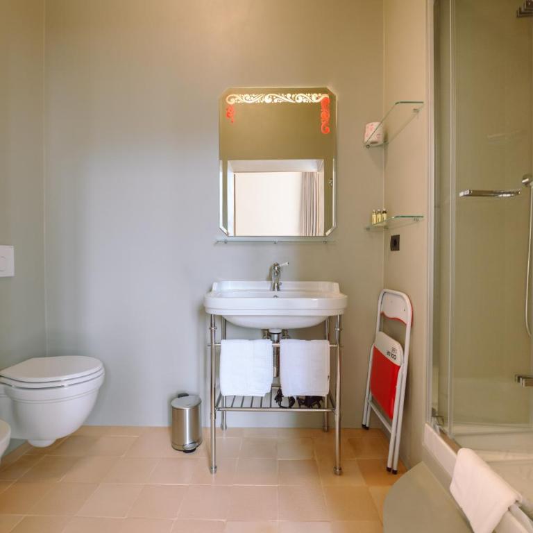 Palazzo Froussard B&B and Living - Camera Matrimoniale Superior - 4