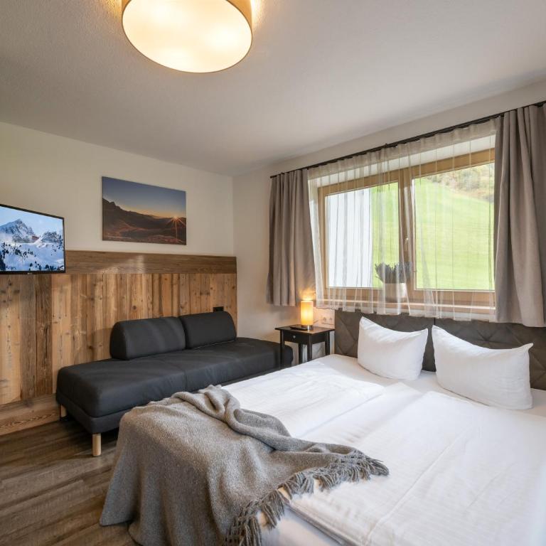 Zillertal Suites - Apartment mit Gartenblick - 2
