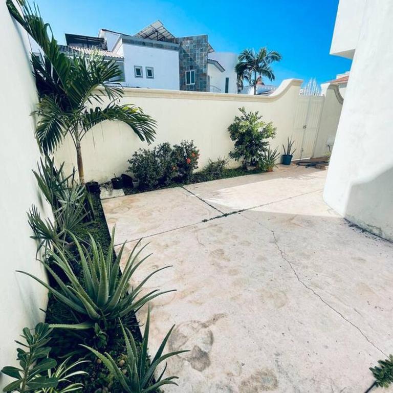 Casa cerca del mar! 4 Habitaciones con aire acondicionado - Casa de 4 dormitorios - 60