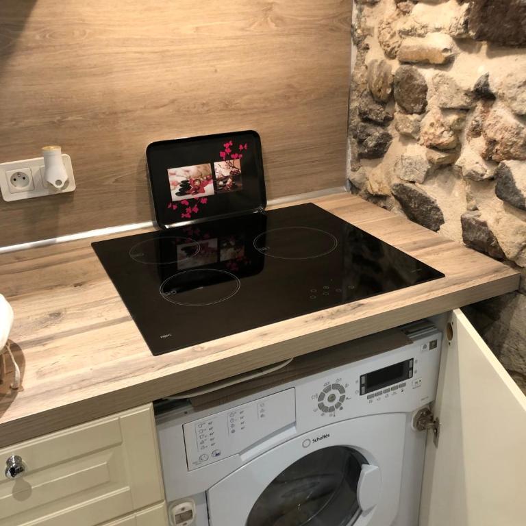 Vieil Antibes, ravissant 2p avec petite terrasse - Appartement 1 Chambre - 10