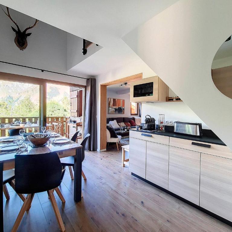 Chalet rénové 6 pers, terrasse, proche téléski, WIFI - FR-1-344-1137 - Chalet - 3