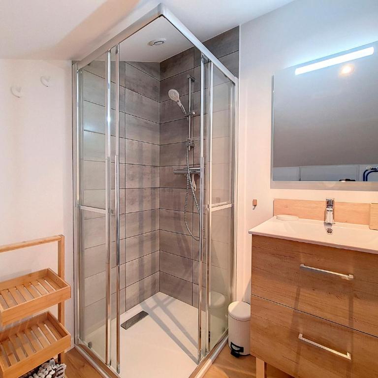 Chalet rénové 6 pers, terrasse, proche téléski, WIFI - FR-1-344-1137 - Chalet - 15