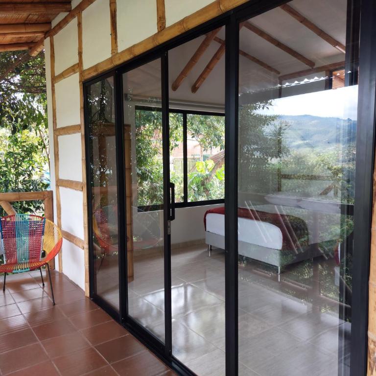 Las cabañas del escobo-CABAÑA GUACAMAYAS - Quadruple Room with Mountain View - 1