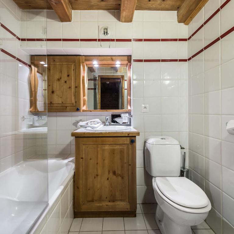 Appartement familial, proche des pistes, avec piscine et spa - Appartement 4 Chambres - 7