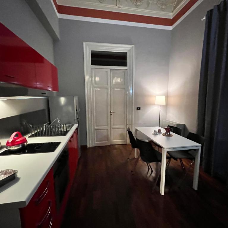 38,VELASQUEZ - Appartamento con 2 Camere da Letto - 47