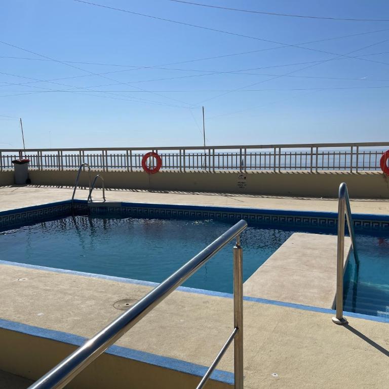 Dúplex junto al mar en el Faro Marbella con piscina y pets friendly - Apartamento de 1 dormitorio - 42