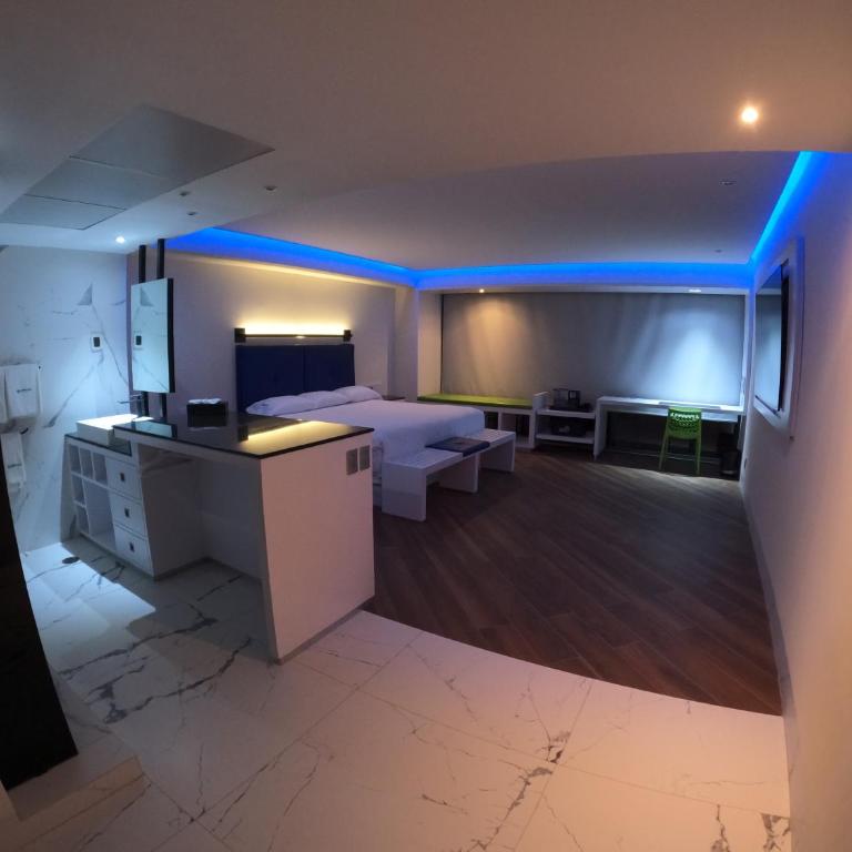WeEnjoy Hotels Aeropuerto CDMX - Suite - 3