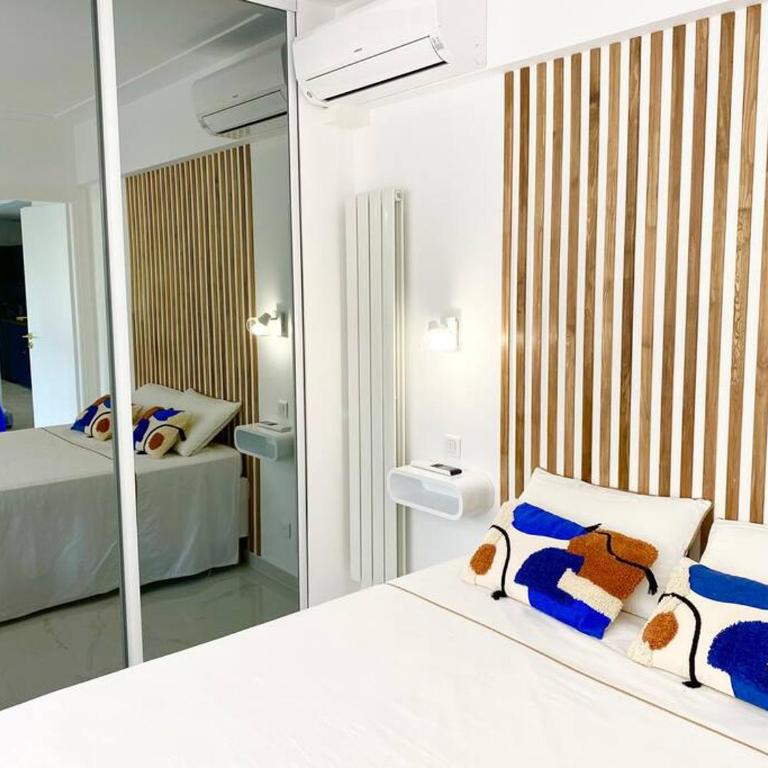 Exceptionnel T4 Hyper centre Juan Les Pins 90M2 - Appartement 3 Chambres - 11