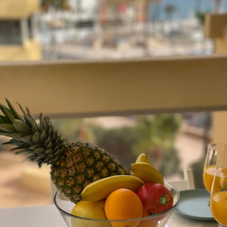 Dúplex junto al mar en el Faro Marbella con piscina y pets friendly - Apartamento de 1 dormitorio - 4