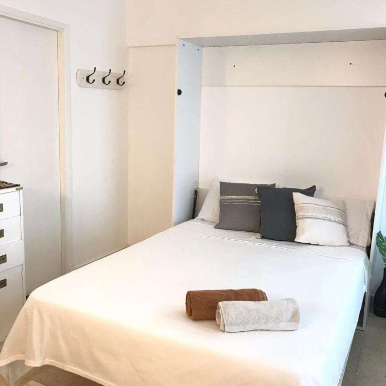 Impecable Monoambiente en inmejorable ubicación - Apartamento de 1 dormitorio - 9