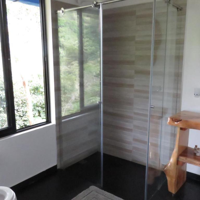 Las cabañas del escobo-CABAÑA GUACAMAYAS - Quadruple Room with Mountain View - 5