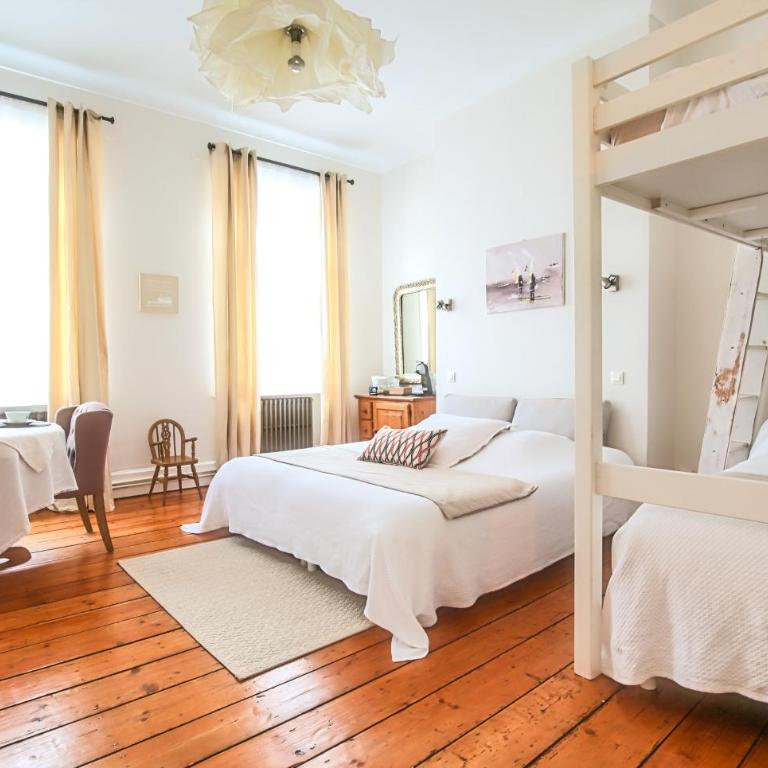 -- La main à la pâte -- - Chambre Supérieure Lit Queen-Size - 1