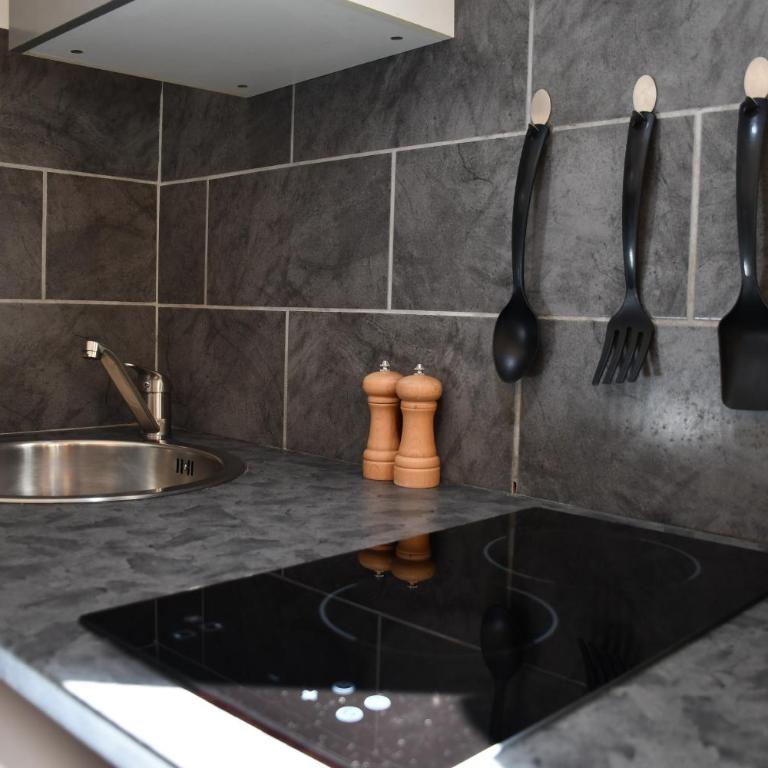 Le Patio H24,Cosy,Port,Plage,Wifi,Netflix - Appartamento con 1 Camera da Letto - 8