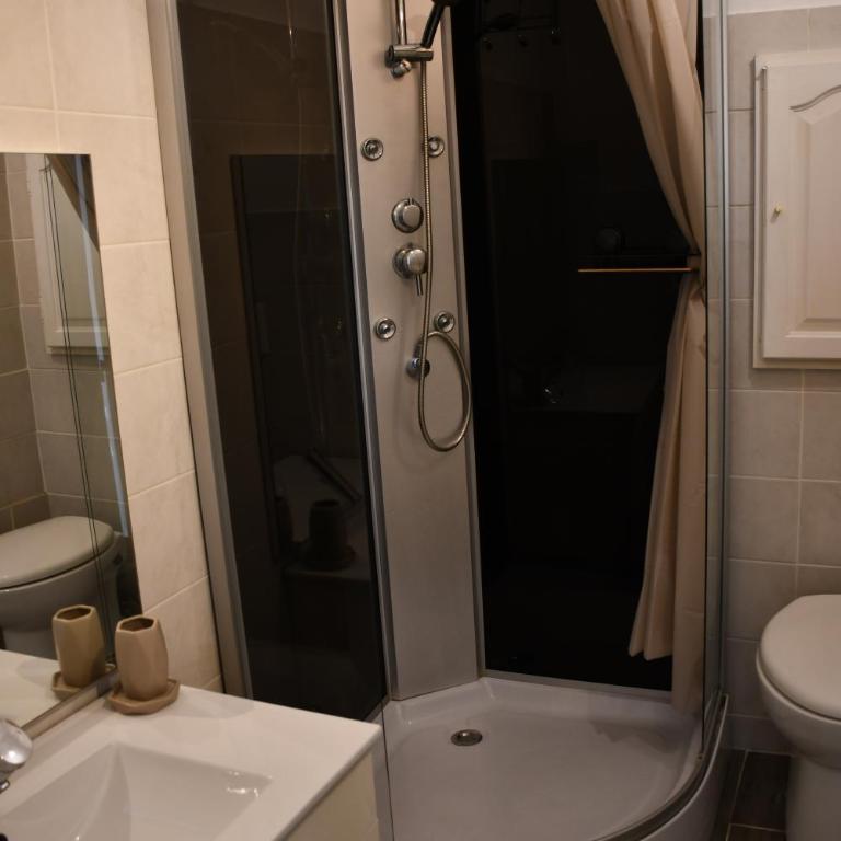 Le Patio H24,Cosy,Port,Plage,Wifi,Netflix - Appartamento con 1 Camera da Letto - 15
