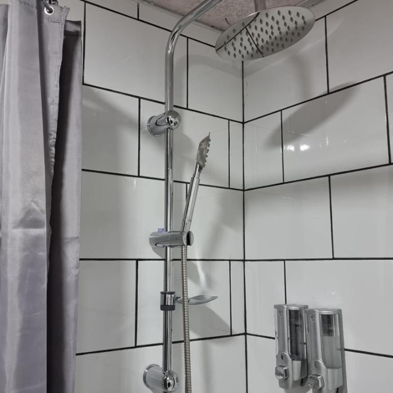 Hotel Asturias - Budget Twin Room - 1