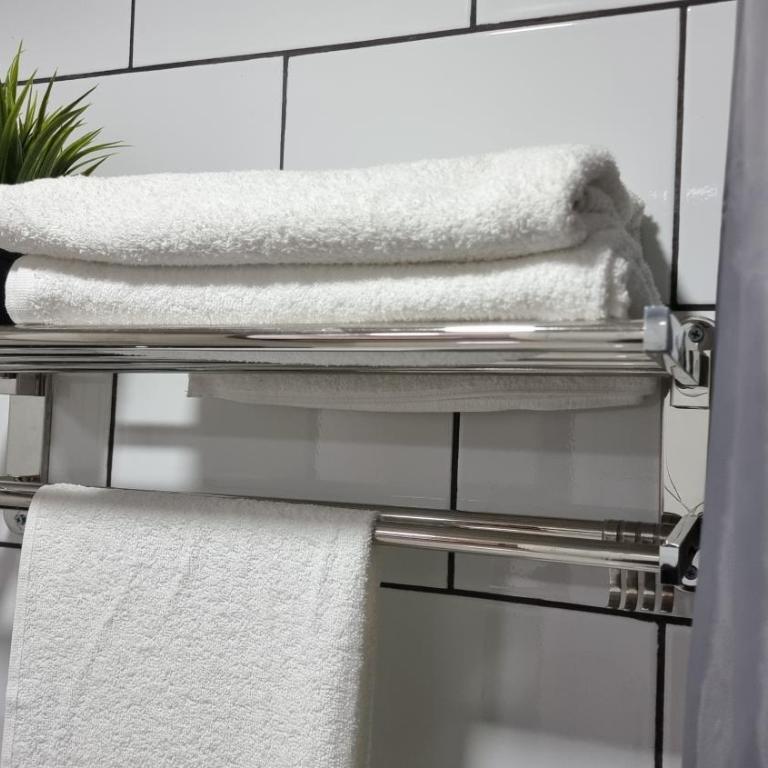 Hotel Asturias - Budget Twin Room - 3
