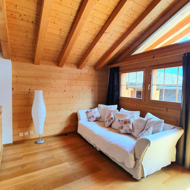 Magnifique et cosy chalet La Marmotte, St-Martin, Val d'Hérens - Chalet mit 2 Schlafzimmern - 10