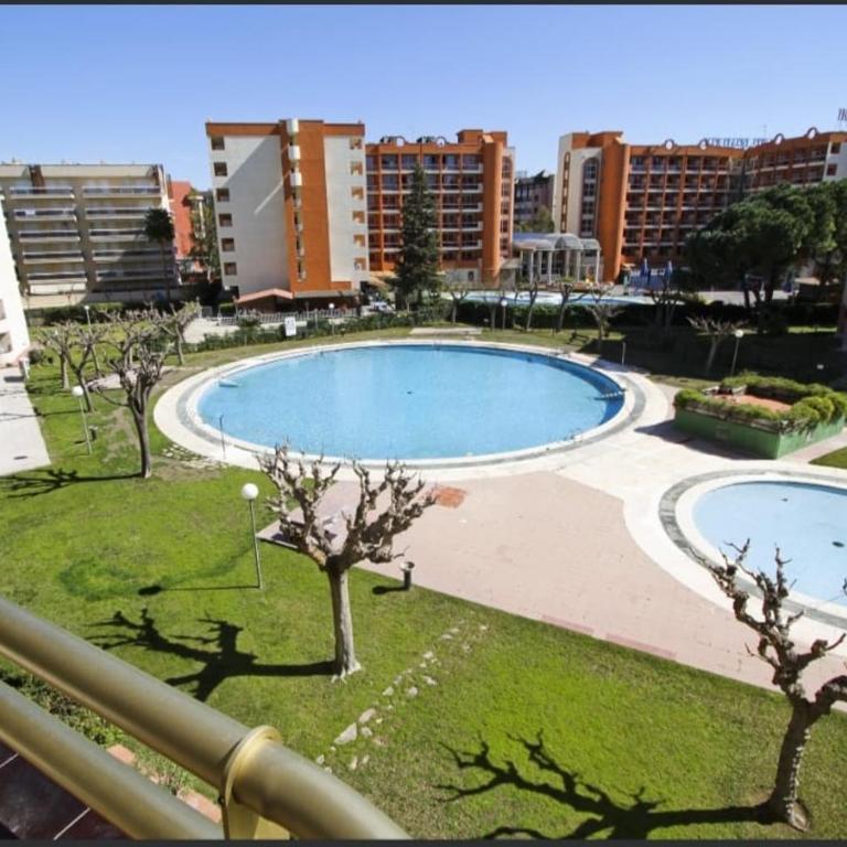 Apartamento en Salou con 3 piscinas junto a Port Aventura - Apartamento de 1 dormitorio - 9