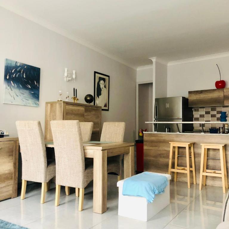 CHARMING APARTMENT NEAR THE BEACH - Appartement 2 Chambres - 4