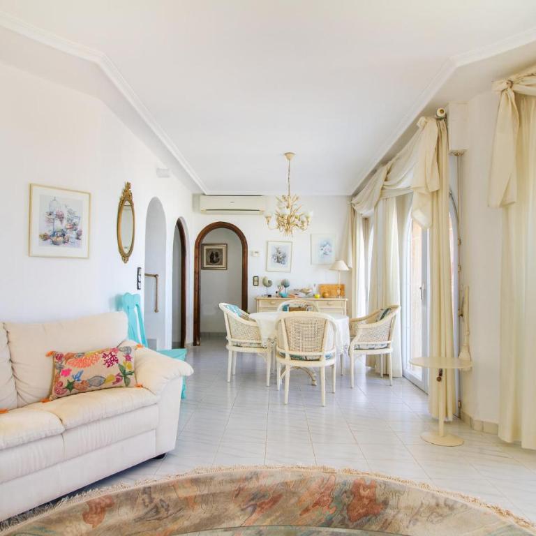 Amazing Home In Cartagena - Casa Vacacional de 3 dormitorios - 5