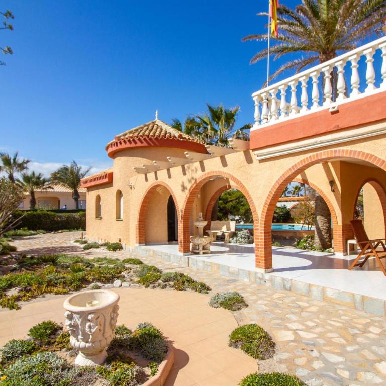 Amazing Home In Cartagena - Casa Vacacional de 3 dormitorios - 9