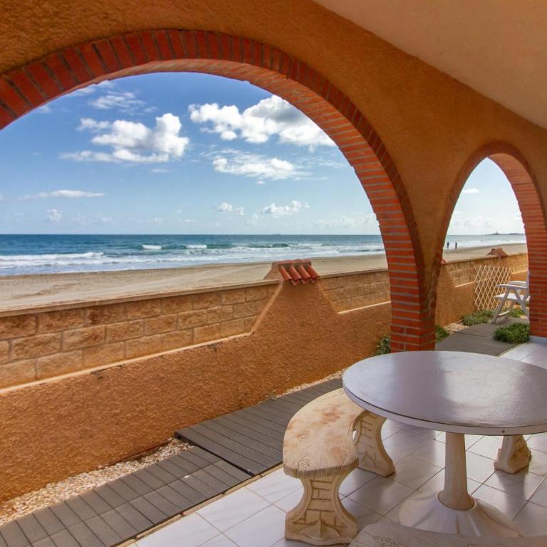 Amazing Home In Cartagena - Casa Vacacional de 3 dormitorios - 8