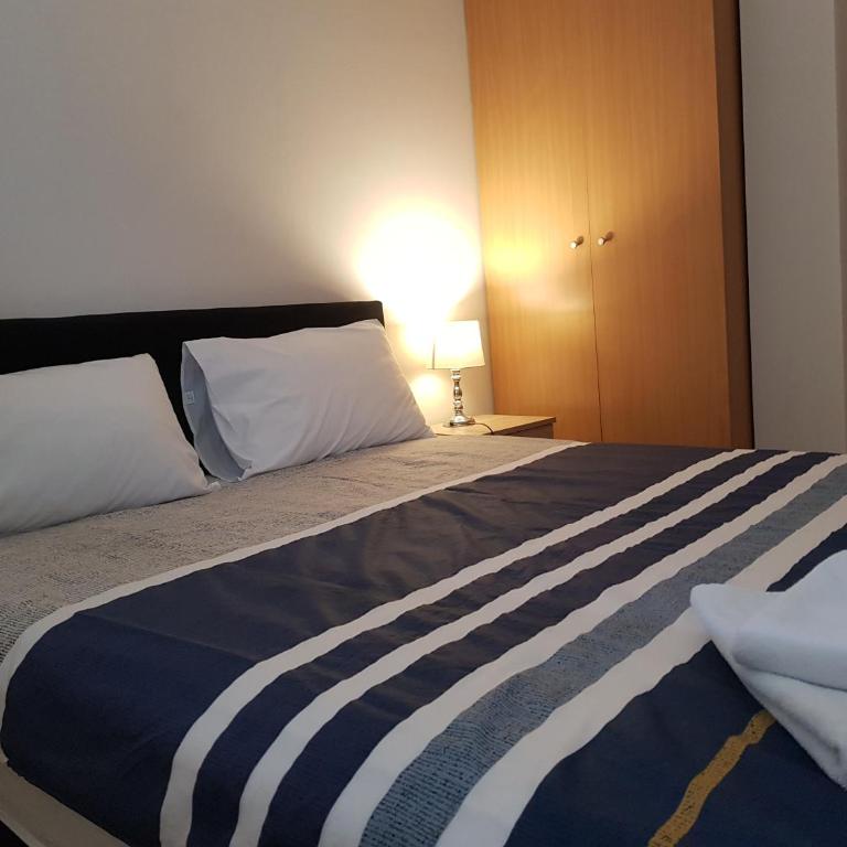 Rajiceva 5- apartman sa prostranom terasom i garaznim mestom - One-Bedroom Apartment - 12