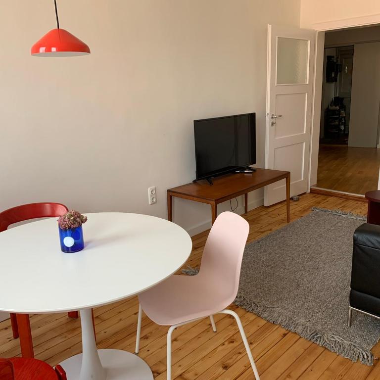 Charmante Stadtwohnung im Textilviertel - Two-Bedroom Apartment - 6