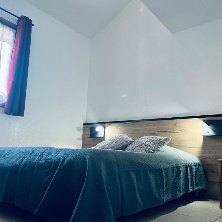 Chalet By Sophie Superdevoluy avec piscine - Haus mit 2 Schlafzimmern - 11