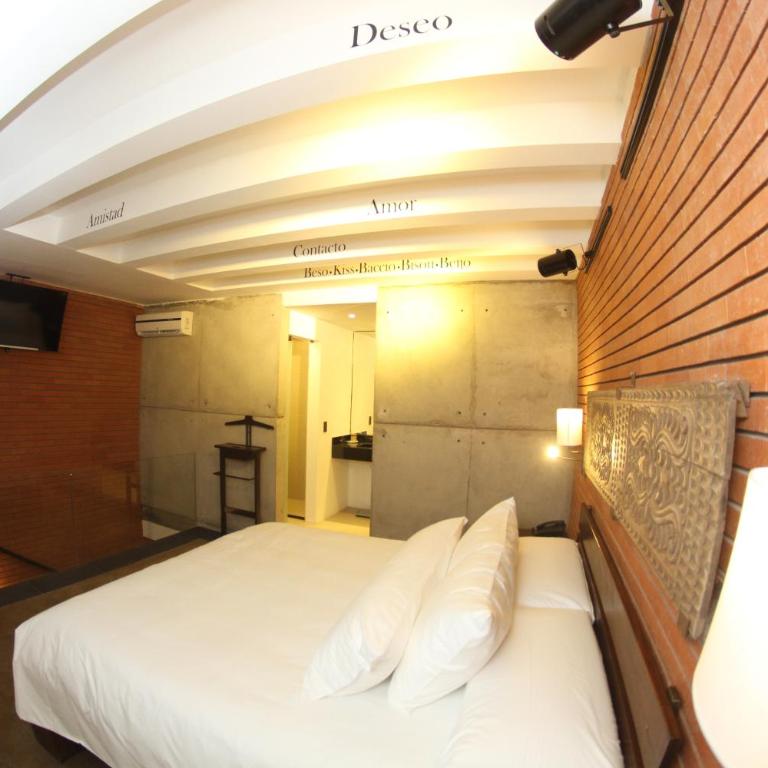 Alfonsina Hotel Boutique - Suite Deluxe - 11