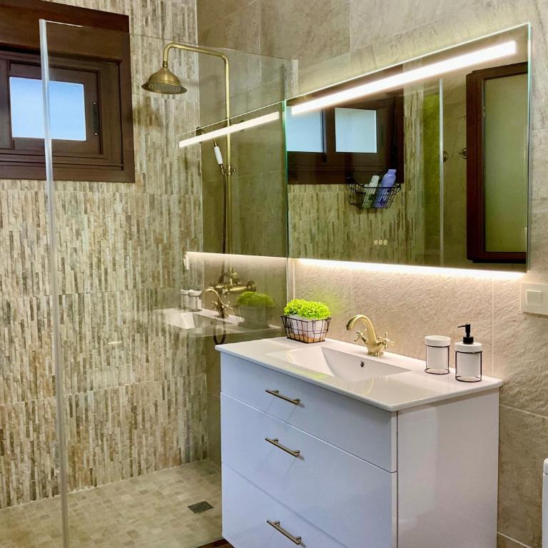 Relax natural en Vigo Rural Moss con Jacuzzi y Vistas - Casa con 1 dormitorio - 11