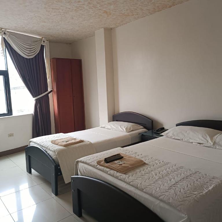 Hotel Quezada Hermanos - Habitación Doble Económica - 2 camas - 1