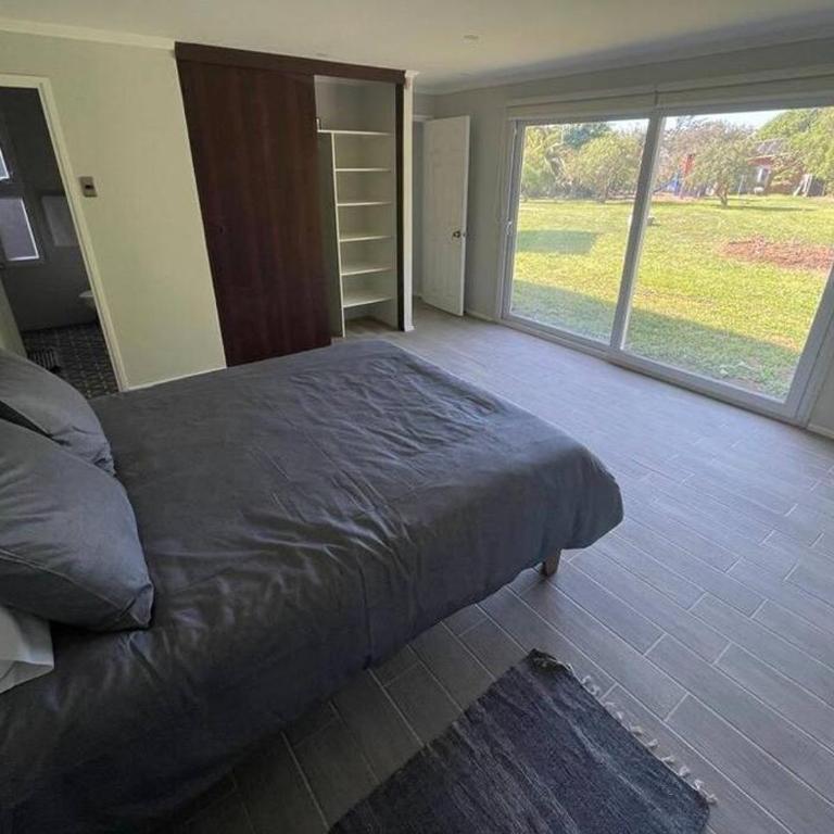 Moderna casa nueva en hermosa y soleada parcela - Four-Bedroom House - 11