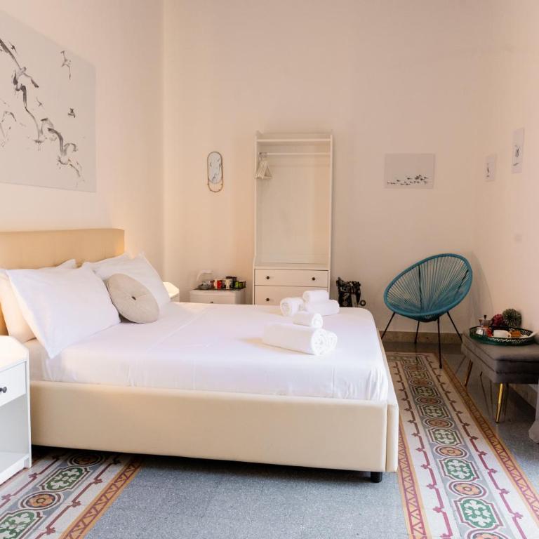 AUSA suites - Camera Matrimoniale con Balcone - 13