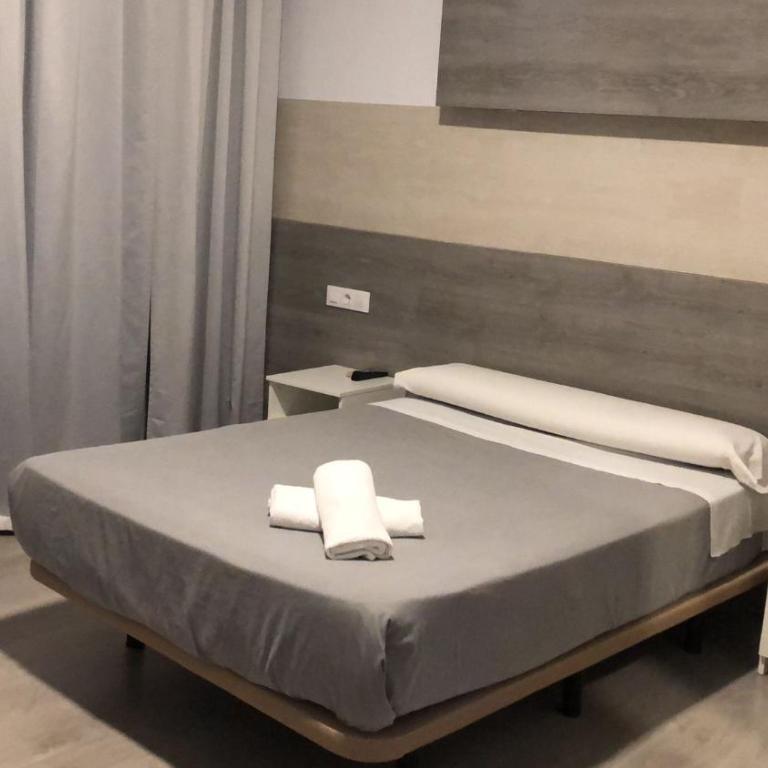 Hotel Gran Plaza - Habitación Doble Superior con cama supletoria - 2
