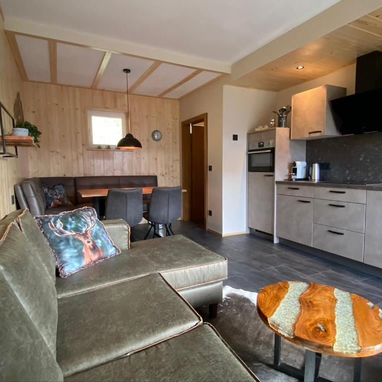 Nocky Mountains Lodge and Apartment - Ferienhaus - 11