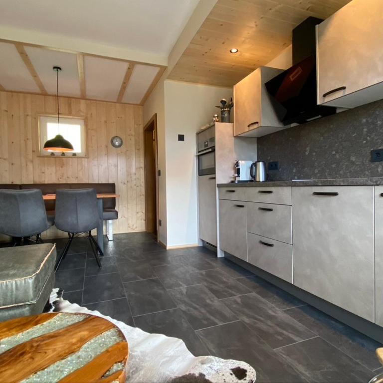 Nocky Mountains Lodge and Apartment - Ferienhaus - 14