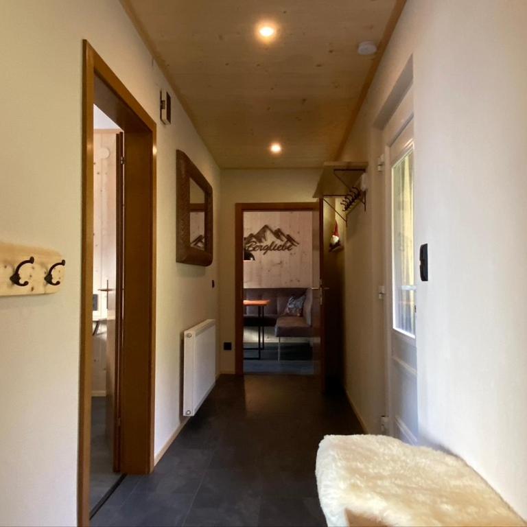 Nocky Mountains Lodge and Apartment - Ferienhaus - 8