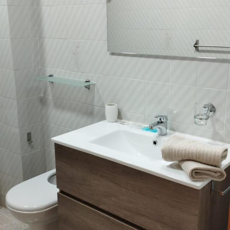 La Raca Jaca - One-Bedroom Apartment - 13