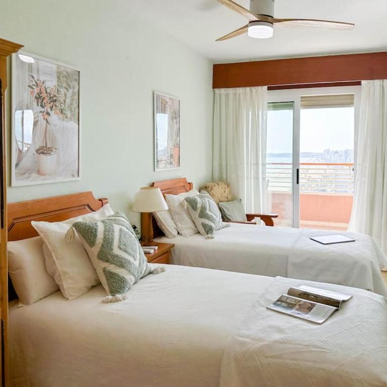 Apto. Tobago, vistas y urbanización de ensueño - Apartamento de 3 dormitorios - 35