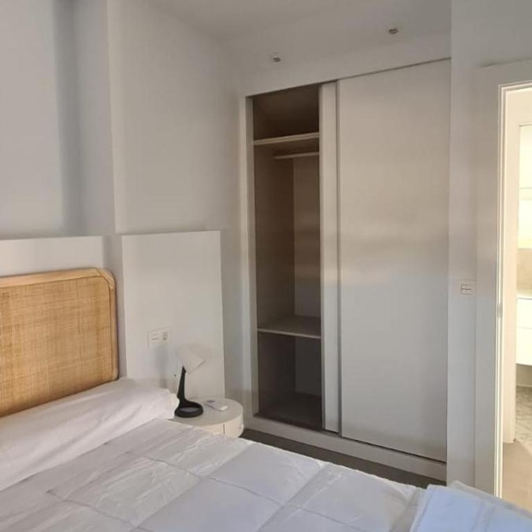 Ático Corazones - One-Bedroom Apartment - 32