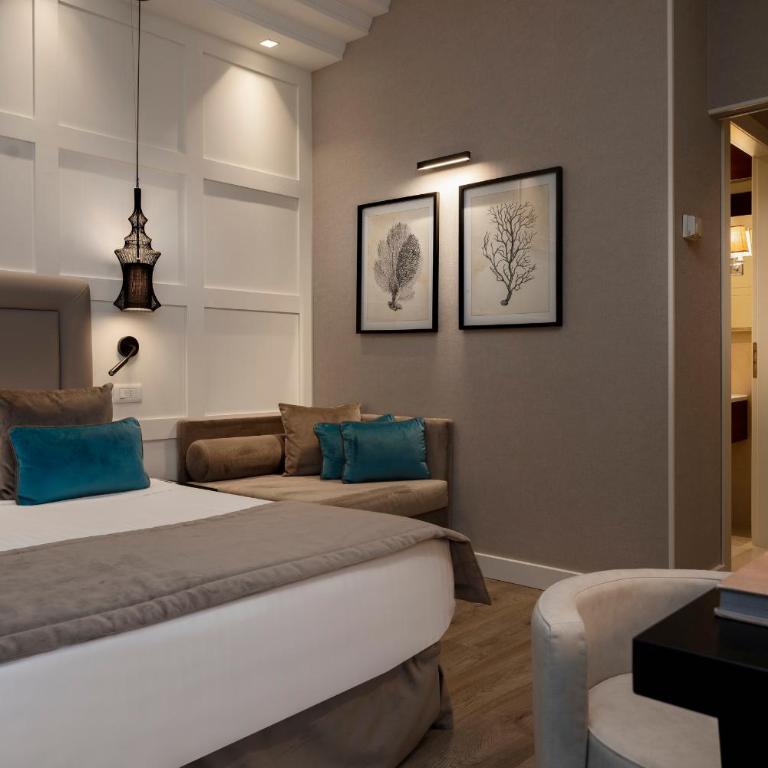 Hotel Lungomare - Junior Suite with Side Sea View - 2