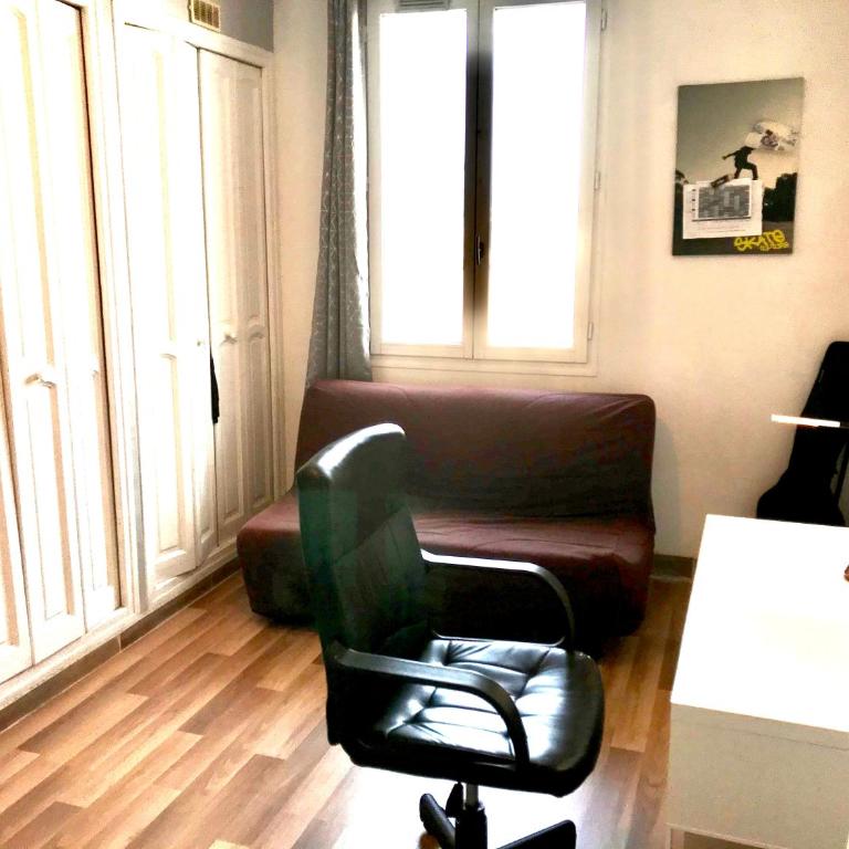 Maison, 2chambres, gde terrasse, prox SNCF, friche et Vieux Port - Two-Bedroom House - 25