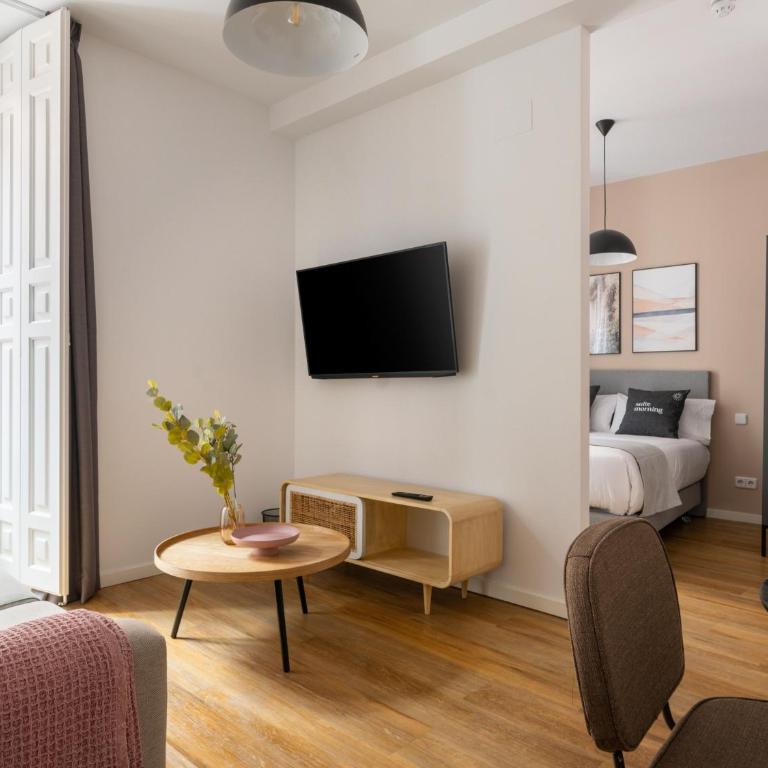 Limehome Madrid La Bolsa - Apartamento Estudio con balcón - 6