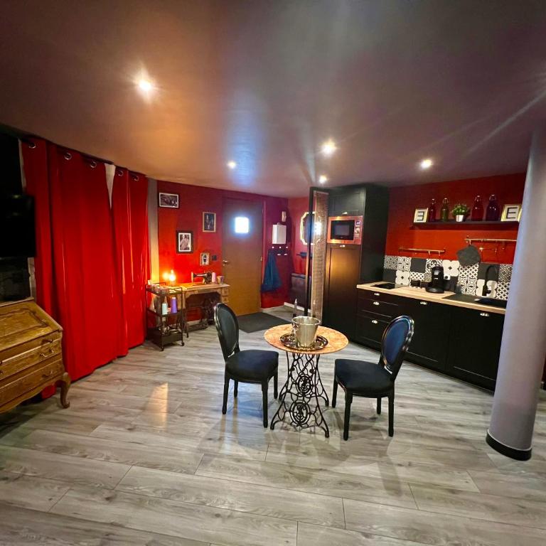 L'Escape - Appartement 1 Chambre avec Baignoire Spa - 4