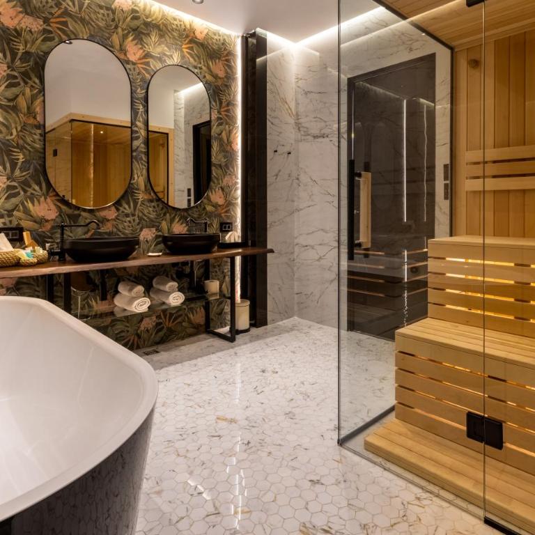 One Luxury Suites - Superior Apartman sa Saunom - 1